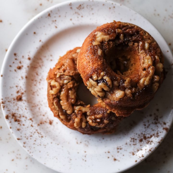 Low Carb Pumpkin Donuts with Brown Sugar Walnut Crumble