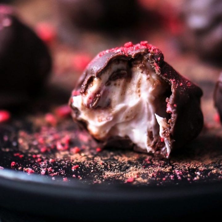 Keto Strawberry Cheesecake Truffles