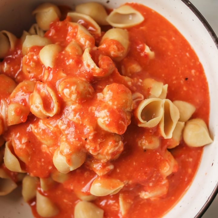 Three Ingredient Roasted Red Pepper Pasta