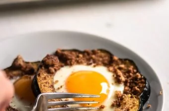 Low Carb Baked Egg Squash Rings
