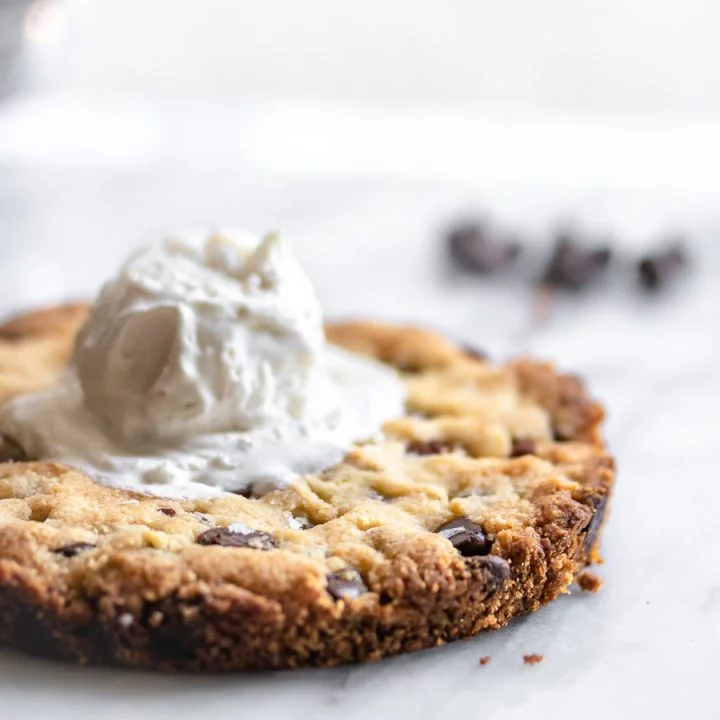 Keto chocolate chip skillet Cookie for Two