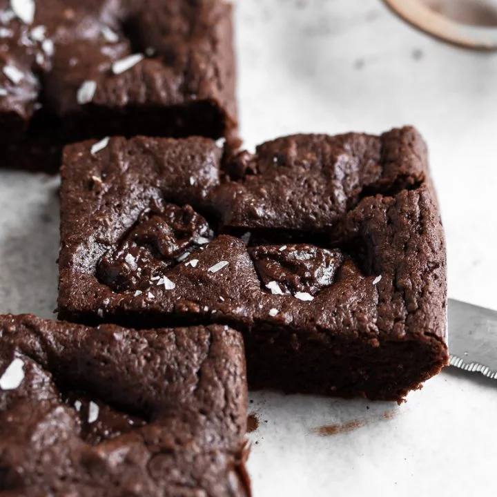 Thick and Fudgy Keto Brownies