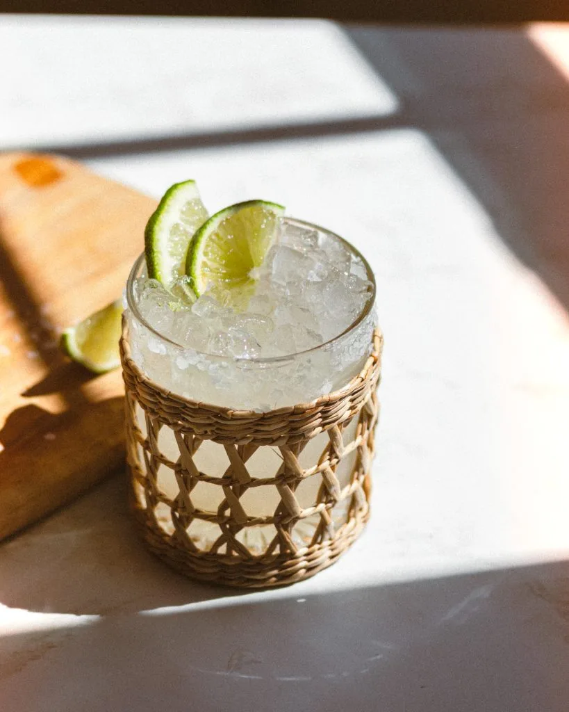 low carb sparkling margarita 