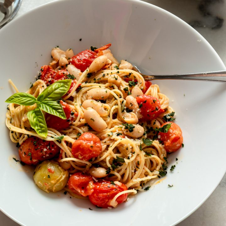 Creamy Tomato Basil Pasta with White Beans